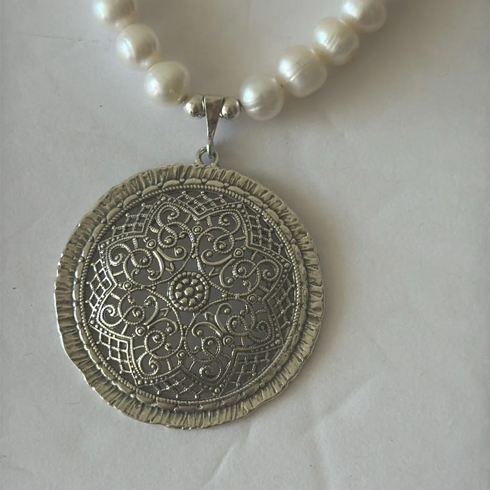 Freshwater White Pearl Necklace with 925 Sterling Silver Round Filigree Pendant